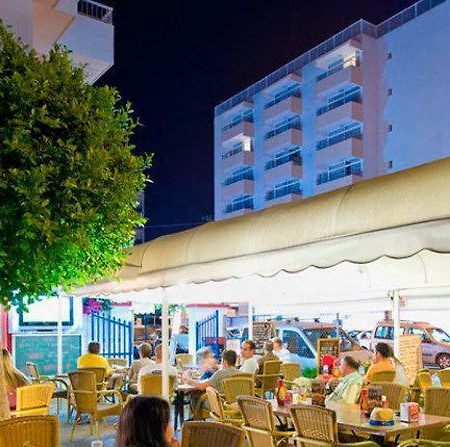 Apartamentos Bon Sol - Los Rosales Playa d'en Bossa Buitenkant foto
